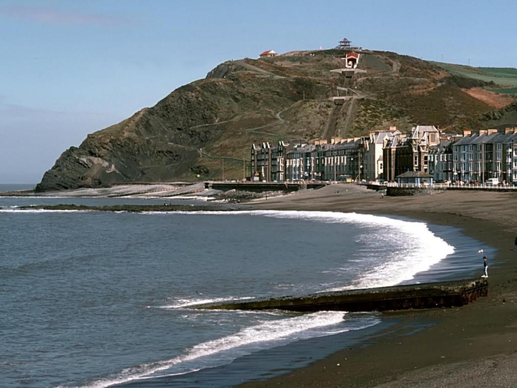 Harry's & Restaurant Hotel Aberystwyth