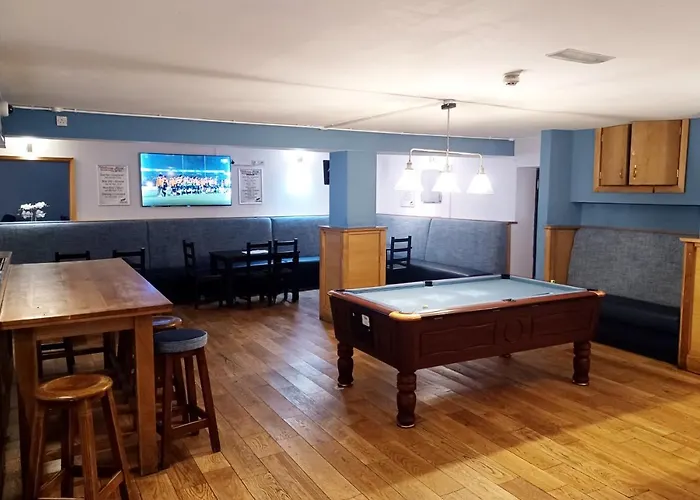 Harry\'S Hotel & Restaurant